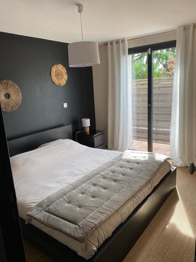 Au Coeur De La Pinede De 1 A 4 Personnes Villa Langlade Eksteriør billede