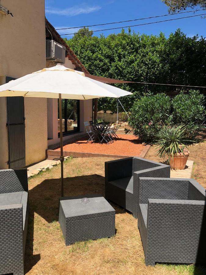 Au Coeur De La Pinede De 1 A 4 Personnes Villa Langlade Eksteriør billede